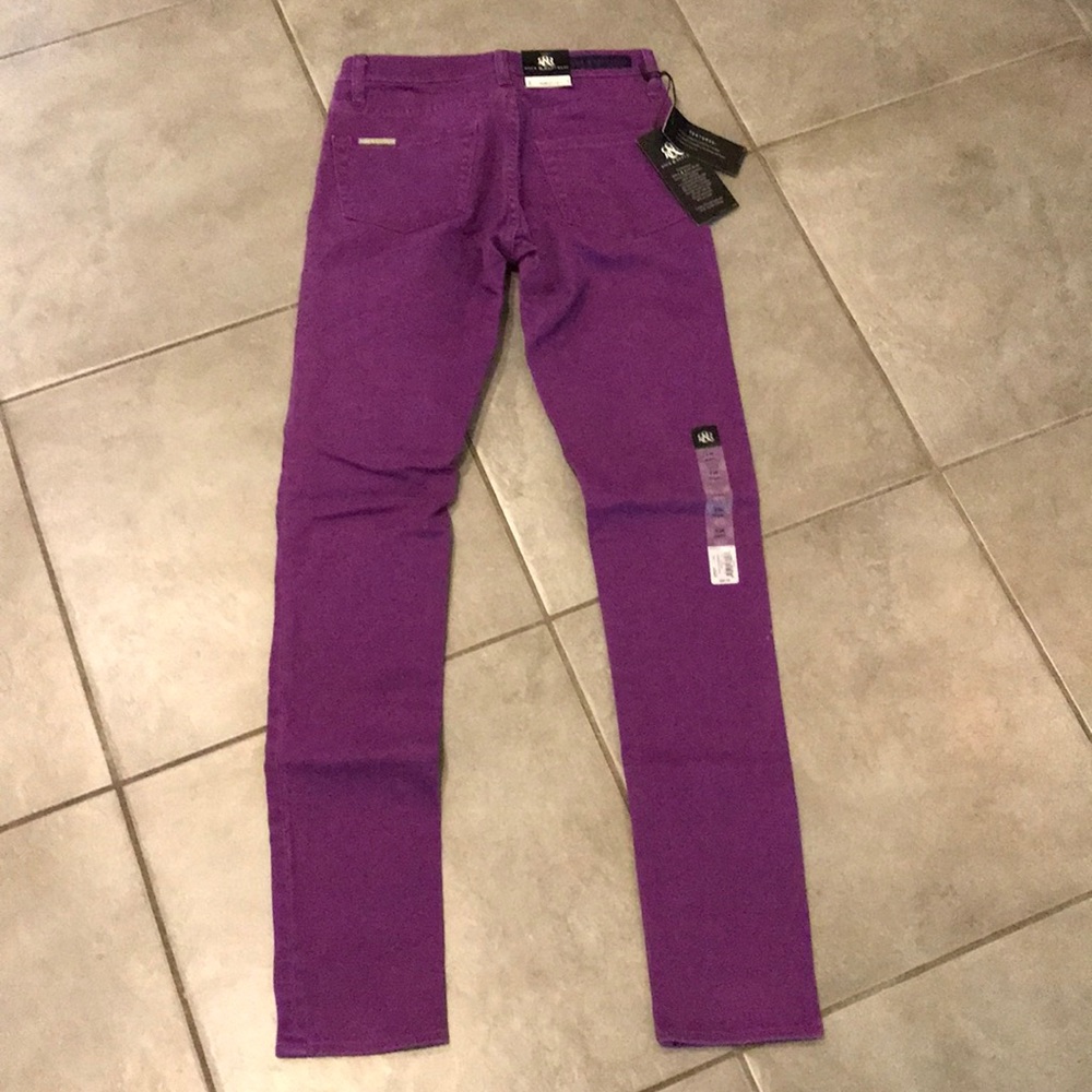Rock & Republic Purple Skinny Jeans - Picture 3 of 6